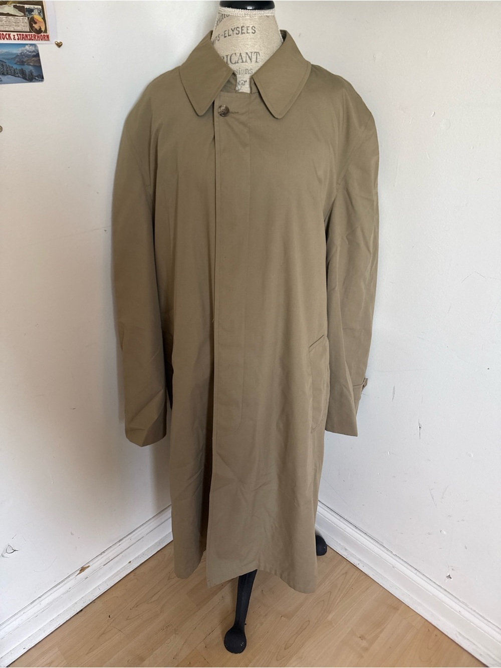 Men's Khaki Single-Breasted Trench Coat - Classic Oversized Fit